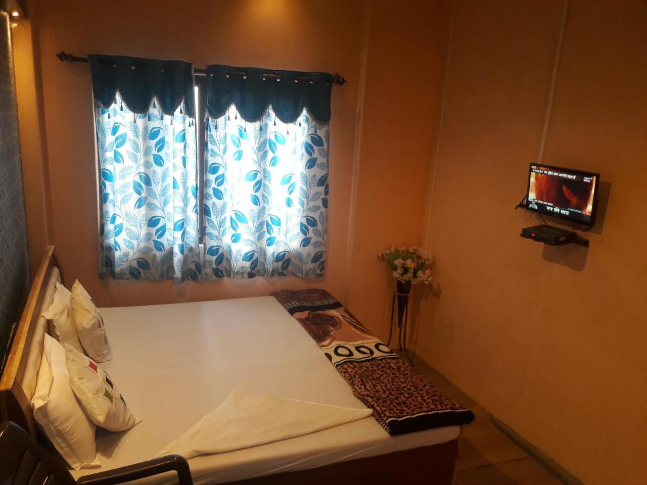 Buddha Guest House Варанаси Экстерьер фото